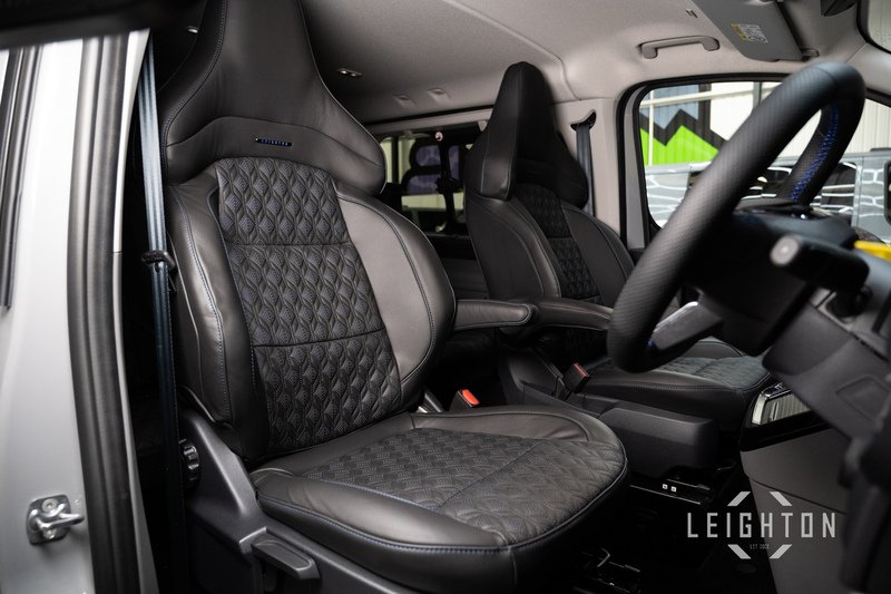 Ford Transit Custom 2.5 320 232ps Auto PHEV Double Cab L1 - N5740