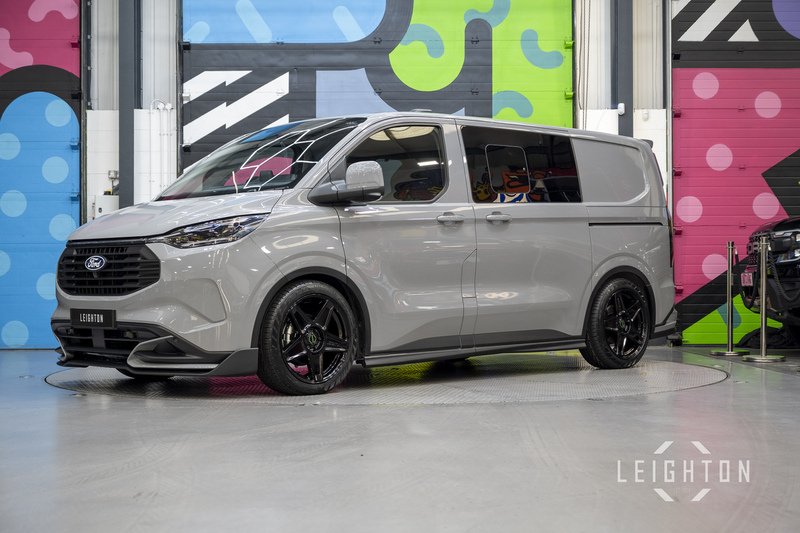 Ford Transit Custom 2.5 320 232ps Auto PHEV Double Cab L1 - N5741