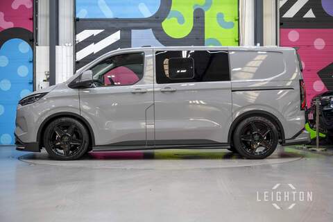 Ford Transit Custom 2.5 320 232ps Auto PHEV Double Cab L1 - N5741