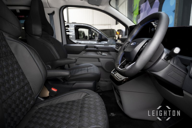 Ford Transit Custom 2.5 320 232ps Auto PHEV Double Cab L1 - N5741