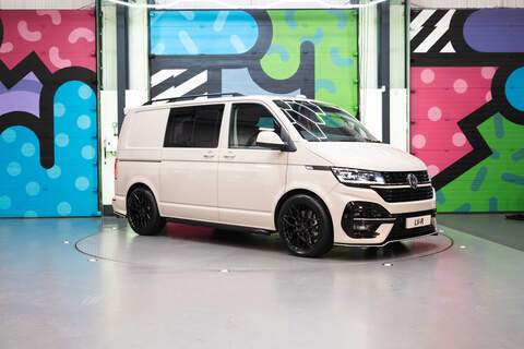 Volkswagen Transporter T6.1 T32 SWB 2.0BITDI 204PS DSG HIGHLINE KOMBI LV-R PACK - N5741