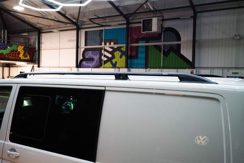 Volkswagen Transporter T6.1 T32 SWB 2.0BITDI 204PS DSG HIGHLINE KOMBI LV-R PACK - N5741