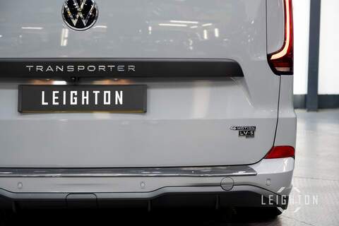 Volkswagen Transporter 2.0 T32 150ps Diesel 4M Auto Panel Van SWB - N5743