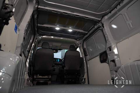 Volkswagen Transporter 2.0 T32 150ps Diesel 4M Auto Panel Van SWB - N5743