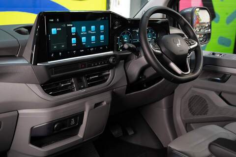 Volkswagen Transporter 2.0 T32 150ps Diesel 4m Auto Panel Van SWB - N5746