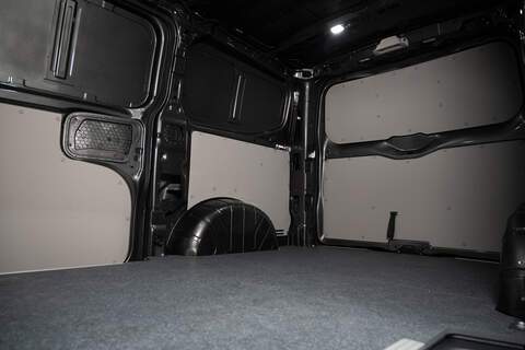 Volkswagen Transporter 2.0 T32 150ps Diesel 4m Auto Panel Van SWB - N5746