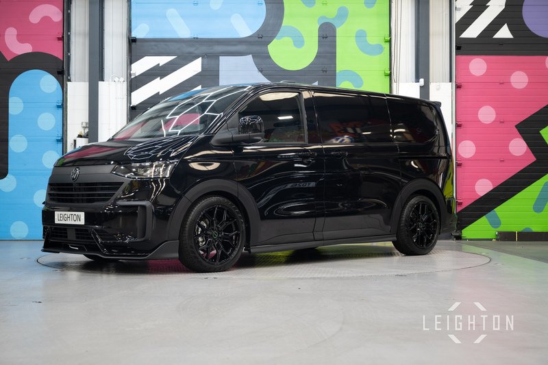 Volkswagen Transporter 2.0 T32 150ps Diesel 4M Auto Panel Van SWB - N5747