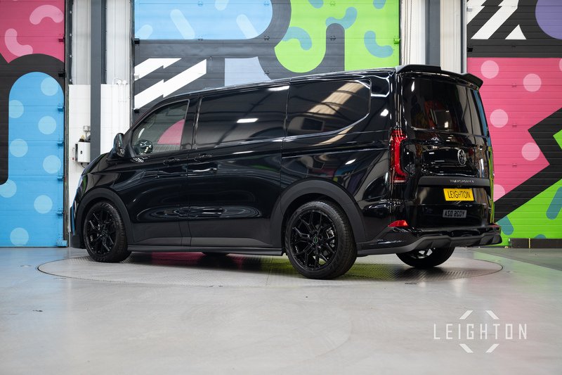 Volkswagen Transporter 2.0 T32 150ps Diesel 4M Auto Panel Van SWB - N5747