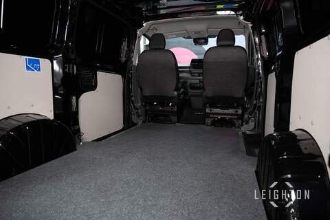 Volkswagen Transporter 2.0 T32 150ps Diesel 4M Auto Panel Van SWB - N5747