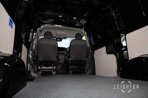 Volkswagen Transporter 2.0 T32 150ps Diesel 4M Auto Panel Van SWB - N5747
