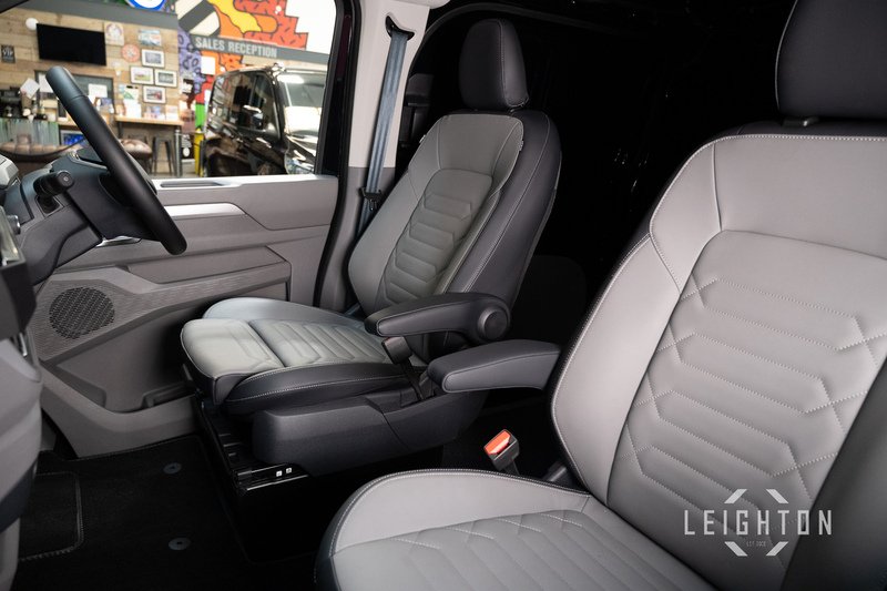 Volkswagen Transporter 2.0 T32 150ps Diesel 4M Auto Panel Van SWB - N5747