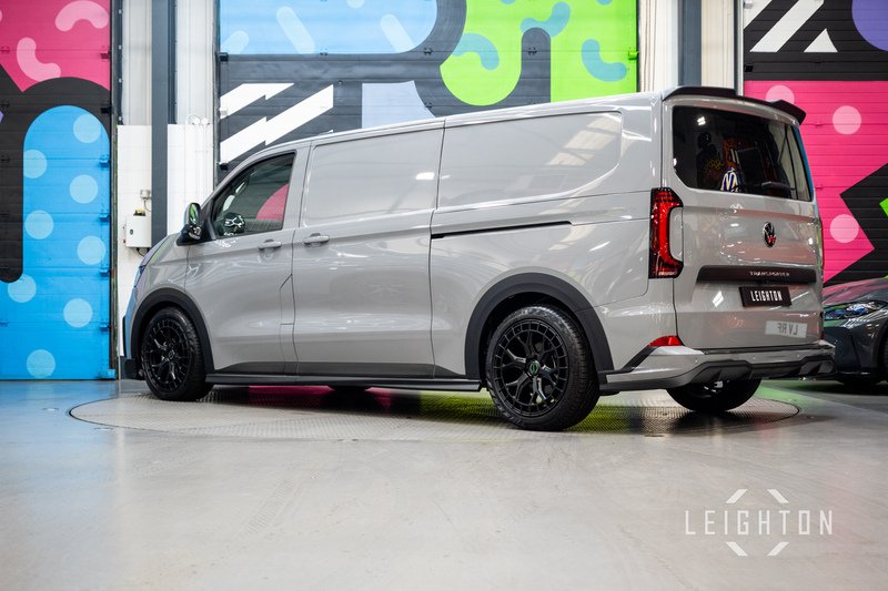 Volkswagen Transporter 2.0 T32 170ps Diesel Auto Panel Van LWB - N5755
