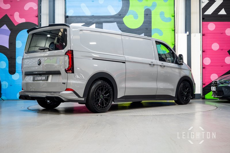 Volkswagen Transporter 2.0 T32 170ps Diesel Auto Panel Van LWB - N5755
