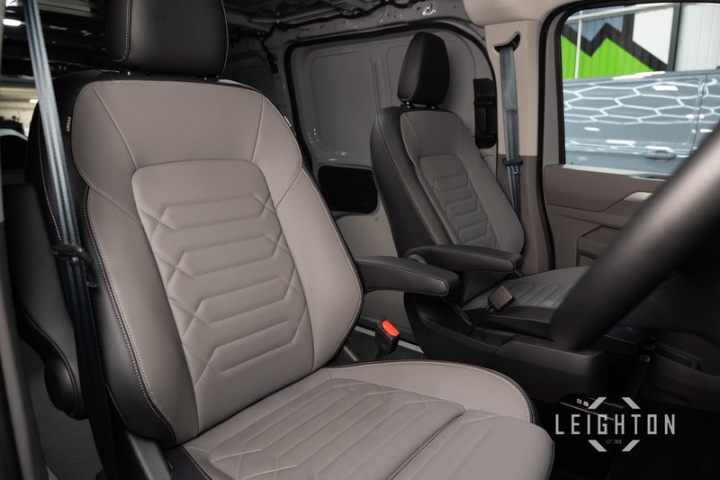 Volkswagen Transporter 2.0 T32 170ps Diesel Auto Panel Van LWB - N5755