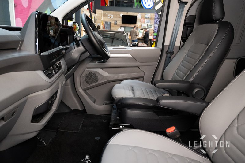 Volkswagen Transporter 2.0 T32 170ps Diesel Auto Panel Van LWB - N5755