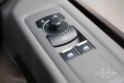 Volkswagen Transporter 2.0 T32 170ps Diesel Auto Panel Van LWB - N5755