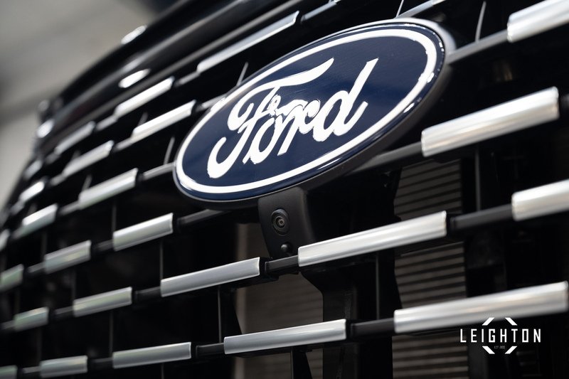 Ford Tourneo Custom 2.5 340 Diesel 170ps Auto 8 Seat L2 - N5758