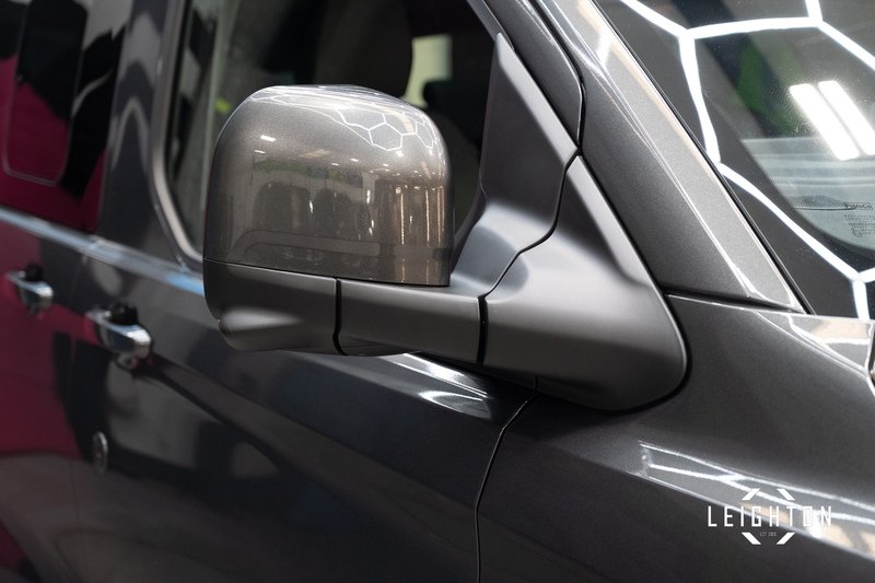 Ford Tourneo Custom 2.5 340 Diesel 170ps Auto 8 Seat L2 - N5758
