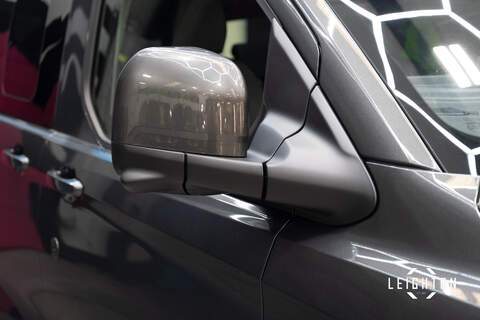 Ford Tourneo Custom 2.5 340 Diesel 170ps Auto 8 Seat L2 - N5758