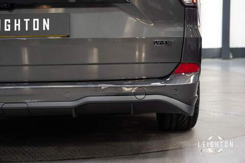 Ford Tourneo Custom 2.5 340 Diesel 170ps Auto 8 Seat L2 - N5758