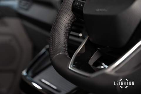 Ford Tourneo Custom 2.5 340 Diesel 170ps Auto 8 Seat L2 - N5758