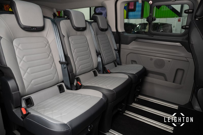 Ford Tourneo Custom 2.5 340 Diesel 170ps Auto 8 Seat L2 - N5758