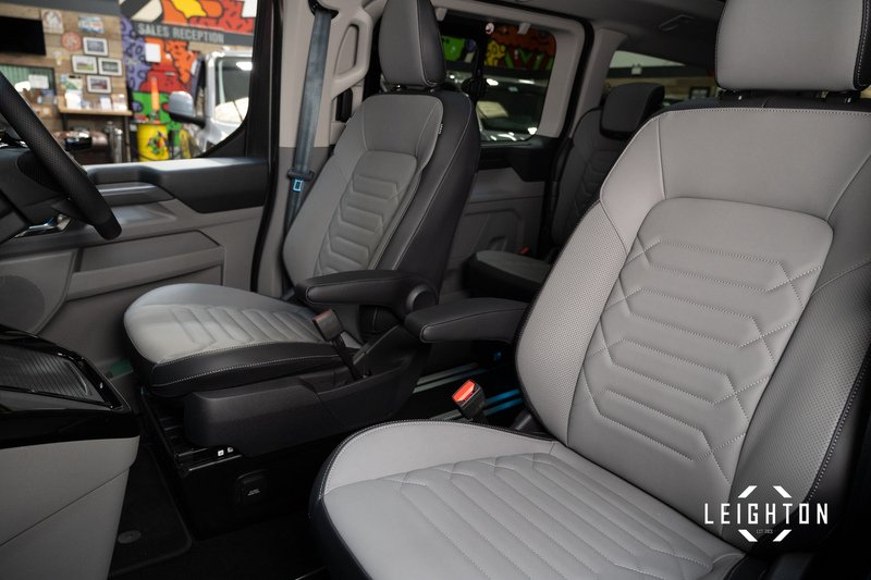 Ford Tourneo Custom 2.5 340 Diesel 170ps Auto 8 Seat L2 - N5758