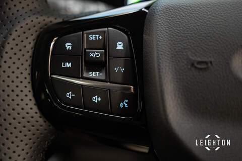 Ford Tourneo Custom 2.5 340 Diesel 170ps Auto 8 Seat L2 - N5758