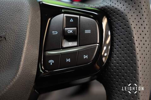 Ford Tourneo Custom 2.5 340 Diesel 170ps Auto 8 Seat L2 - N5758
