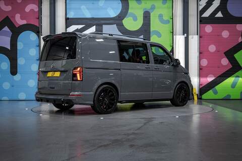 Volkswagen Transporter T6.1 T32 SWB 2.0TDI 150 PS DSG HIGHLINE KOMBI LV-R PACK - N5760