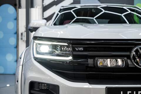 Volkswagen Amarok 240PS STYLE 3.0 TDI 10SPD AUTO 4MOTION LV-BLACK PACK - N5777