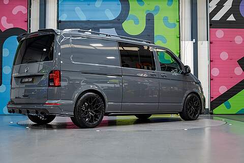 Volkswagen Transporter T6.1 T32 LWB 2.0BITDI 204PS 4-MOTION DSG HIGHLINE KOMBI LV-R PACK - N5805