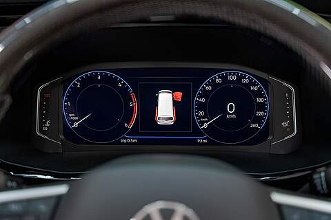 Volkswagen Transporter T6.1 T32 LWB 2.0BITDI 204PS 4-MOTION DSG HIGHLINE KOMBI LV-R PACK - N5805