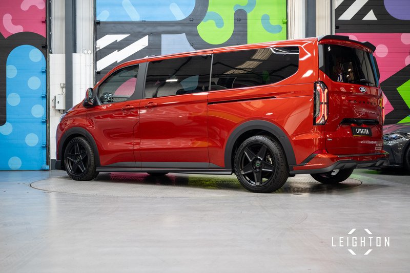 Ford Tourneo Custom 2.5 340 PHEV 232ps Auto 8 Seats L2 - N5811