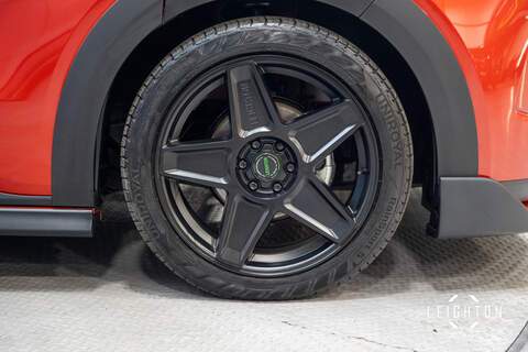 Ford Tourneo Custom 2.5 340 PHEV 232ps Auto 8 Seats L2 - N5811