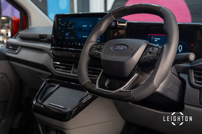 Ford Tourneo Custom 2.5 340 PHEV 232ps Auto 8 Seats L2 - N5811