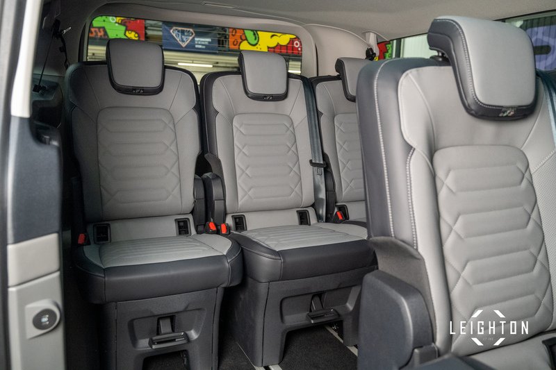 Ford Tourneo Custom 2.5 340 PHEV 232ps Auto 8 Seats L2 - N5811