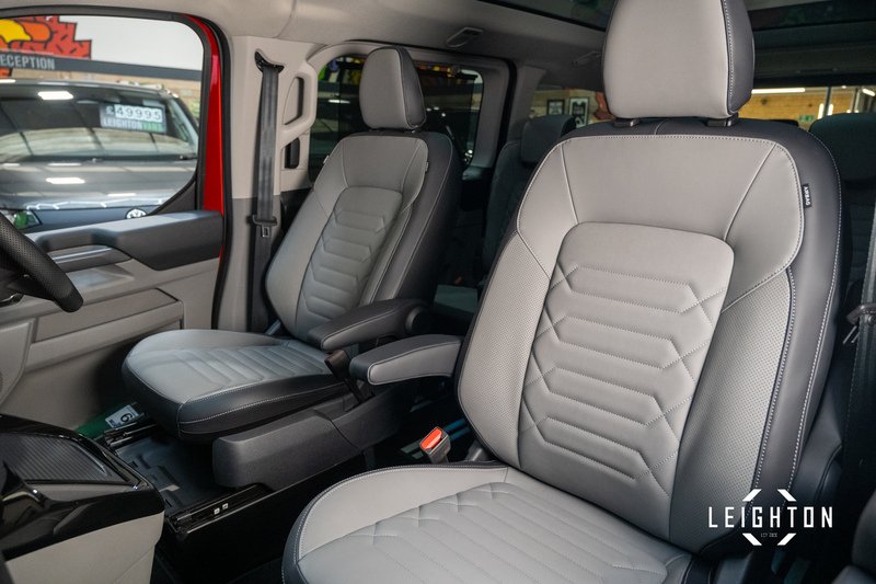 Ford Tourneo Custom 2.5 340 PHEV 232ps Auto 8 Seats L2 - N5811