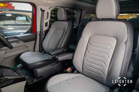 Ford Tourneo Custom 2.5 340 PHEV 232ps Auto 8 Seats L2 - N5811