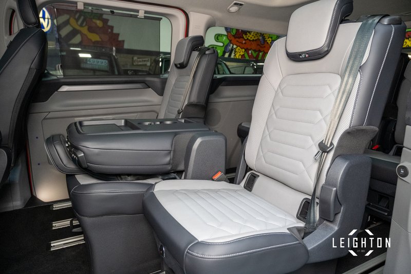 Ford Tourneo Custom 2.5 340 PHEV 232ps Auto 8 Seats L2 - N5811