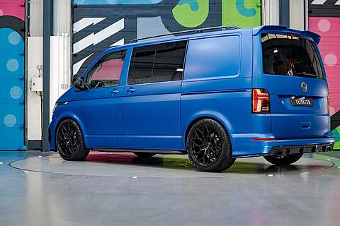 Volkswagen Transporter T6.1 T32 SWB 2.0BITDI 204PS 4-MOTION DSG HIGHLINE KOMBI LV-R PACK - N5820
