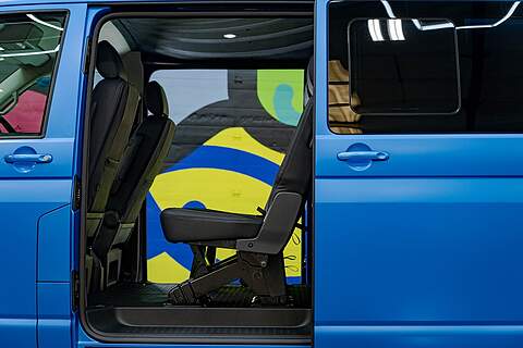 Volkswagen Transporter T6.1 T32 SWB 2.0BITDI 204PS 4-MOTION DSG HIGHLINE KOMBI LV-R PACK - N5820