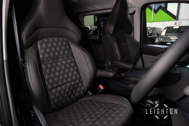 Ford Transit Custom 2.5 320 232ps PHEV Auto Panel Van L2 - N5827