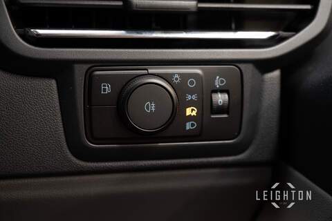 Ford Transit Custom 2.5 320 232ps PHEV Auto Panel Van L2 - N5827