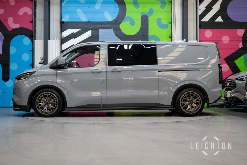 Ford Transit Custom 2.5 320 232ps PHEV Auto Double Cab L2 - N5831