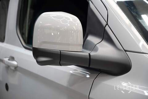 Ford Transit Custom 2.5 320 232ps PHEV Auto Double Cab L2 - N5831
