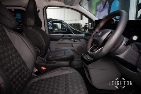 Ford Transit Custom 2.5 320 232ps PHEV Auto Double Cab L2 - N5831