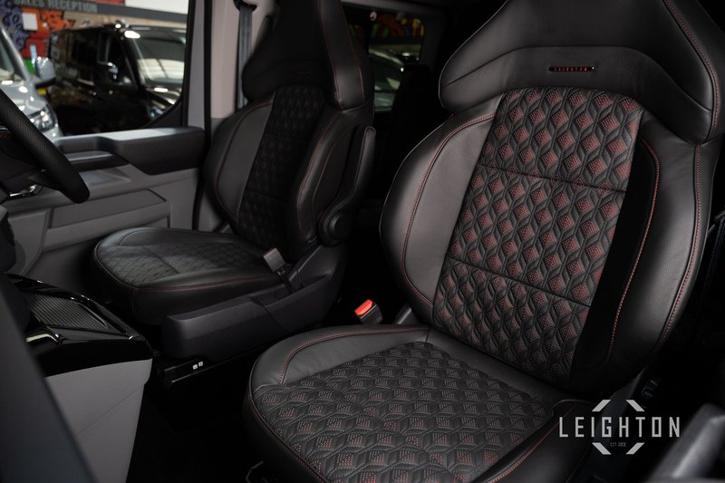 Ford Transit Custom 2.5 320 232ps PHEV Auto Double Cab L2 - N5831