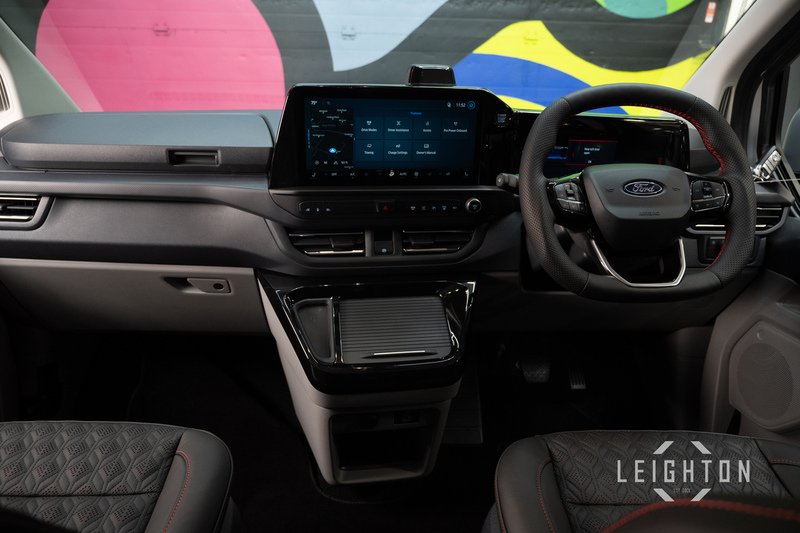 Ford Transit Custom 2.5 320 232ps PHEV Auto Double Cab L2 - N5831