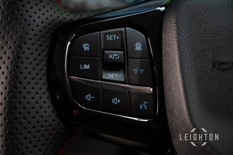 Ford Transit Custom 2.5 320 232ps PHEV Auto Double Cab L2 - N5831